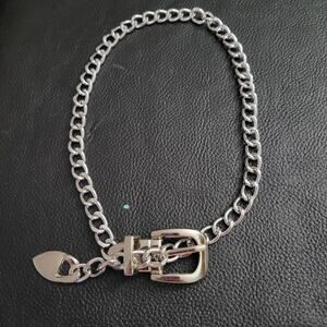 Chunky belt buckle chain choker necklace